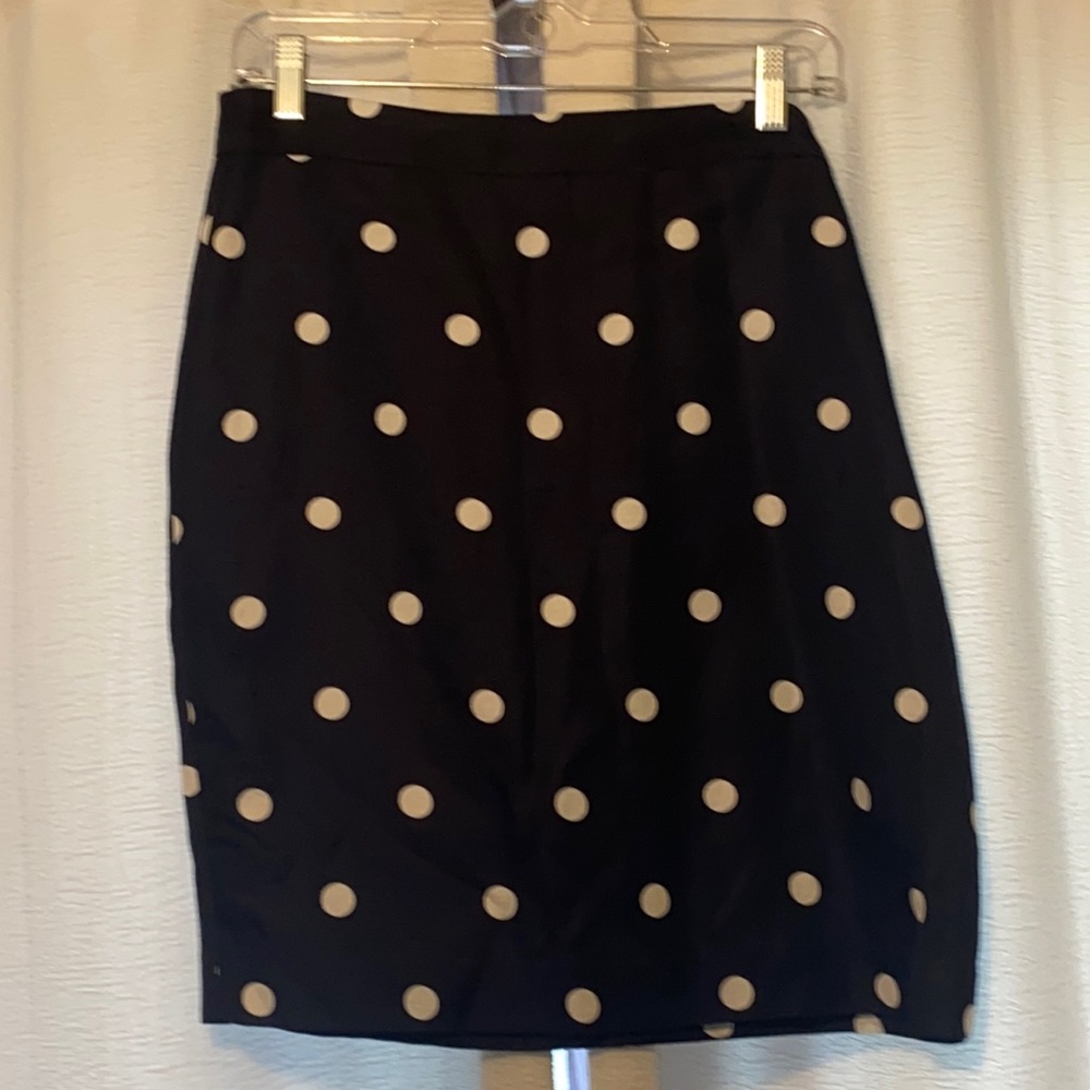 Navy blue polka banana republic skirt